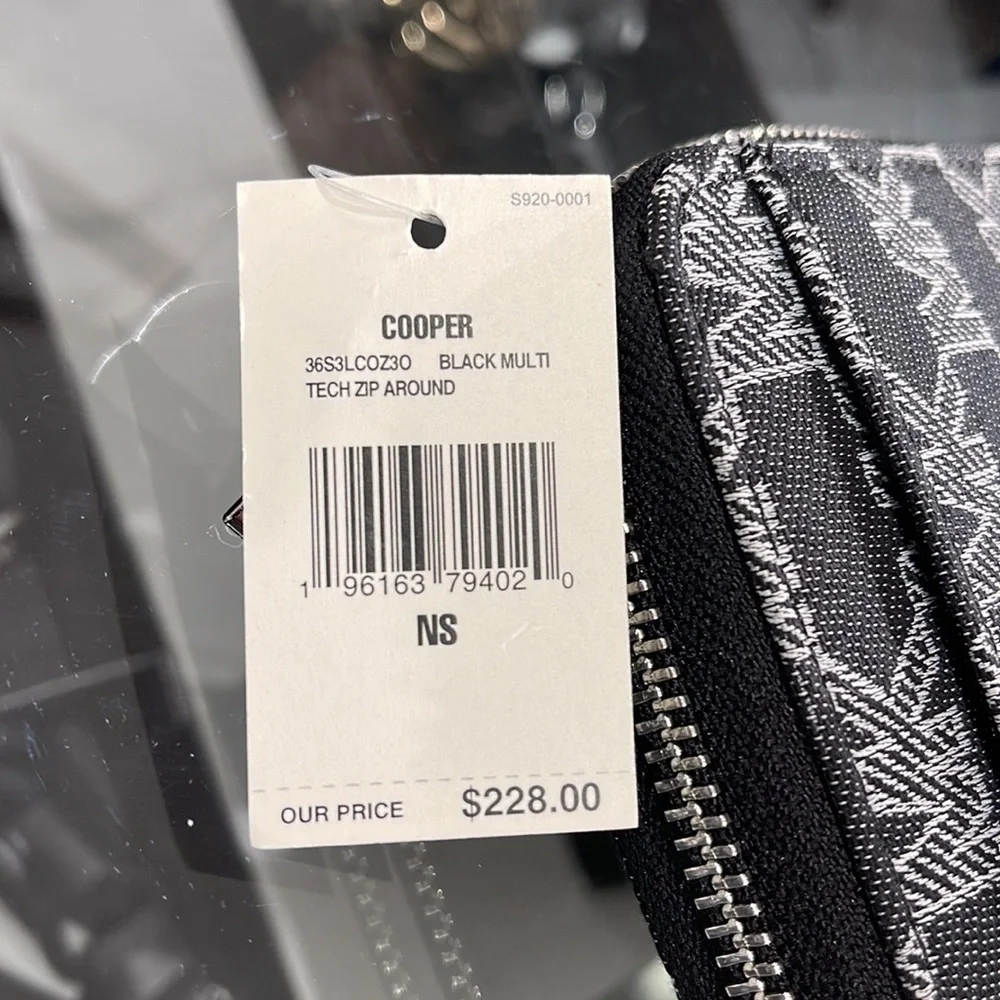 Michael Kors Men’s Women’s Cooper Tech Zip Around Continental Wallet Black NWT